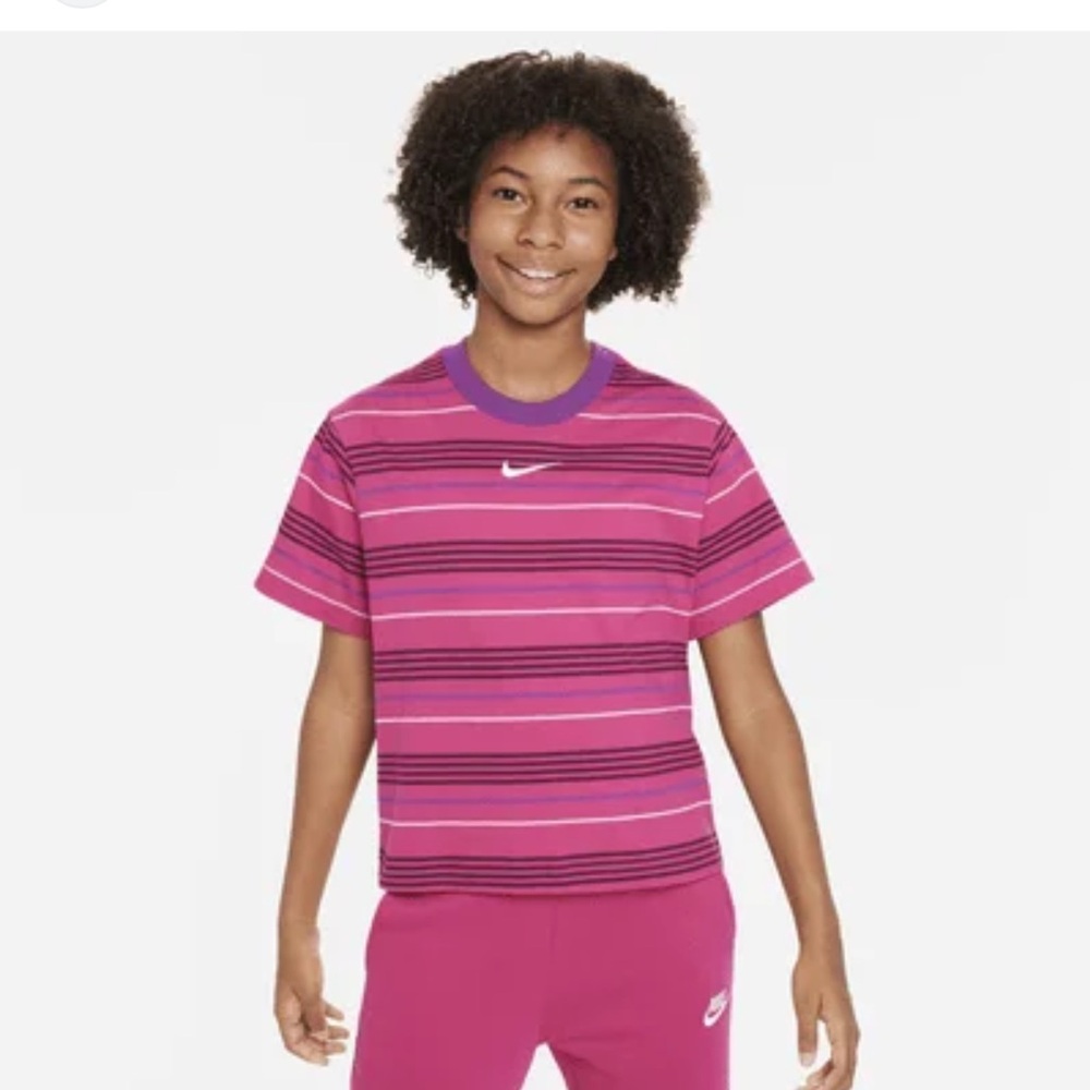 Nike Striped Pink/Black Short Sleeved T-Shirt NWT